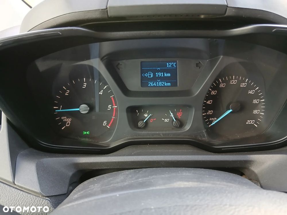 Ford TRANSIT CUSTOM - 15