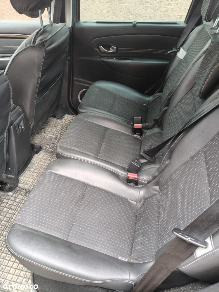 Renault Scenic - 7