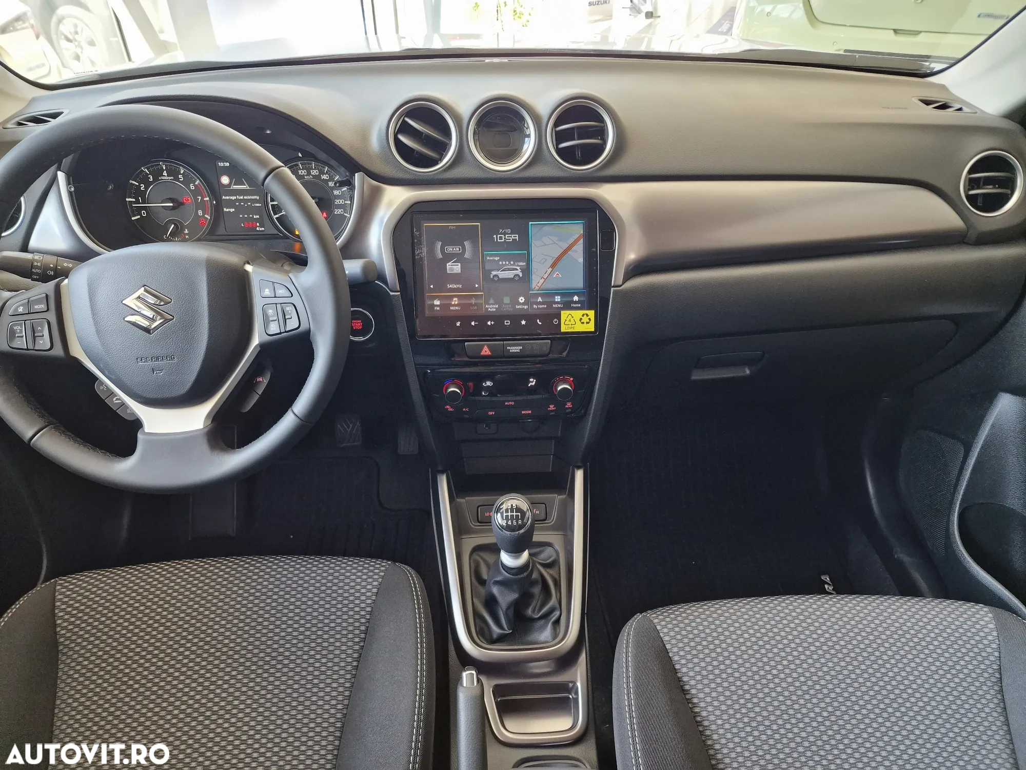 Suzuki Vitara 1.4 Boosterjet MHEV Passion - 5