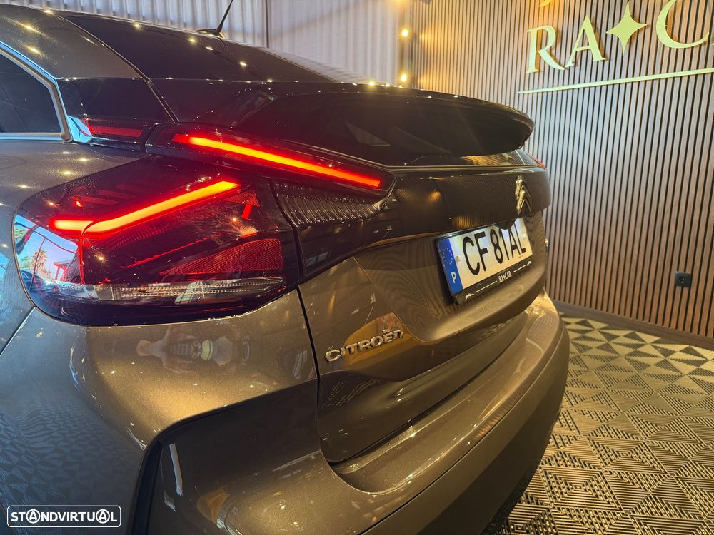 Citroën e-C4 50 kWh E-Series Collection - 13