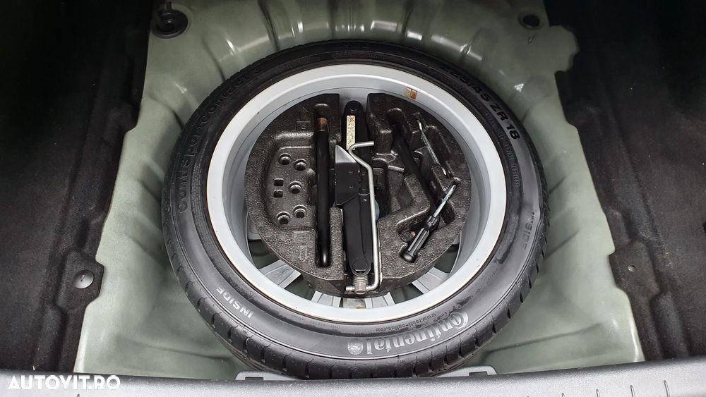 Renault Latitude 2.0 dCi Initiale Aut. - 30