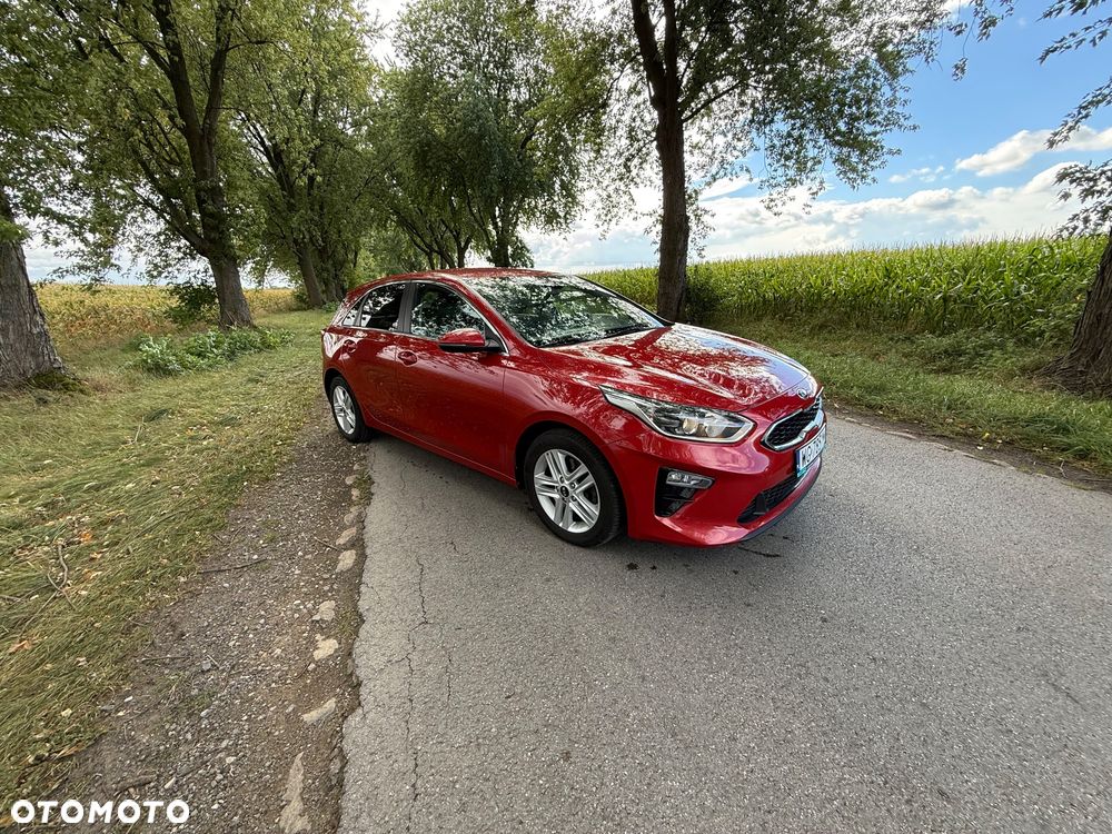 Kia Ceed 1.6 CRDi (48V Mild-Hybrid) Platinum - 5