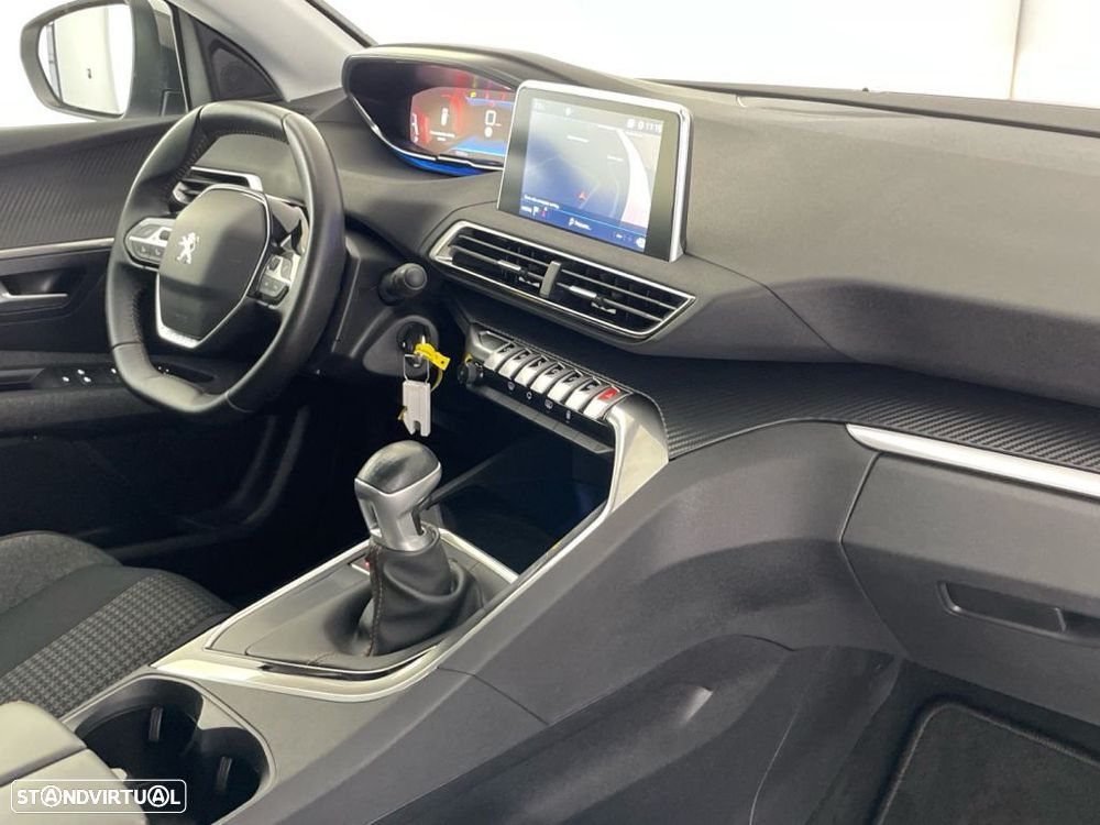 Peugeot 3008 1.2 PureTech Active - 22