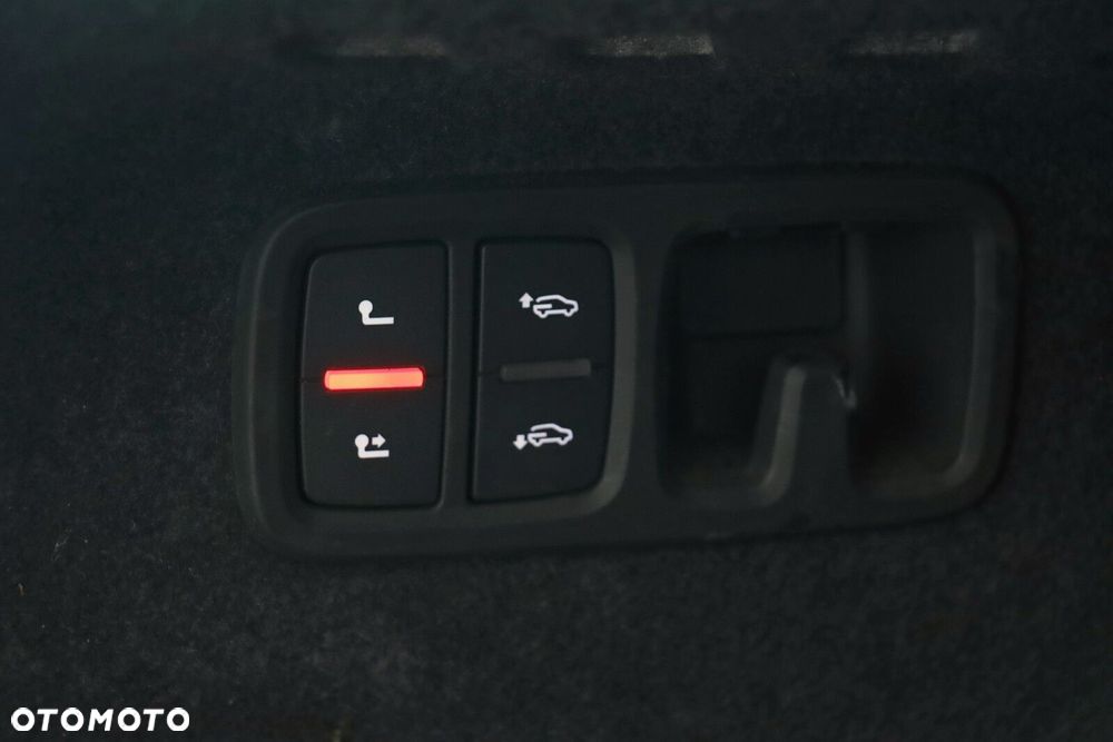 Audi Q8 - 8