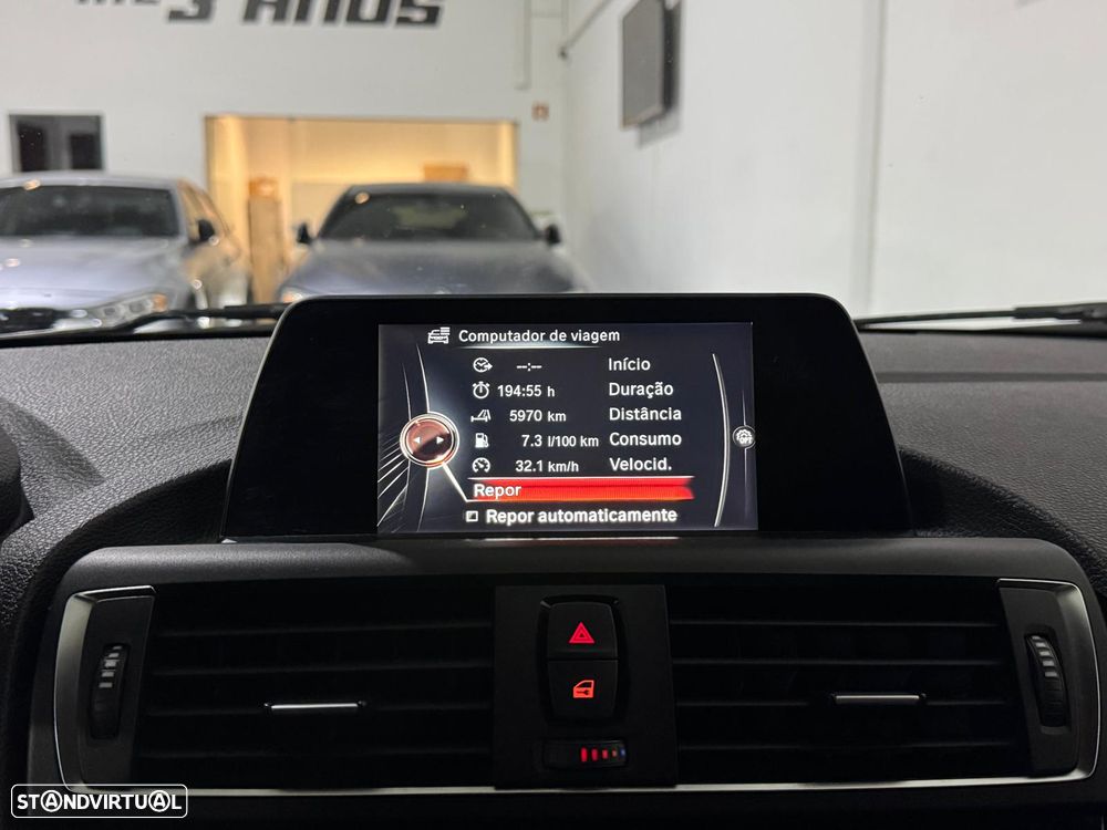 BMW 118 d Pack M - 25