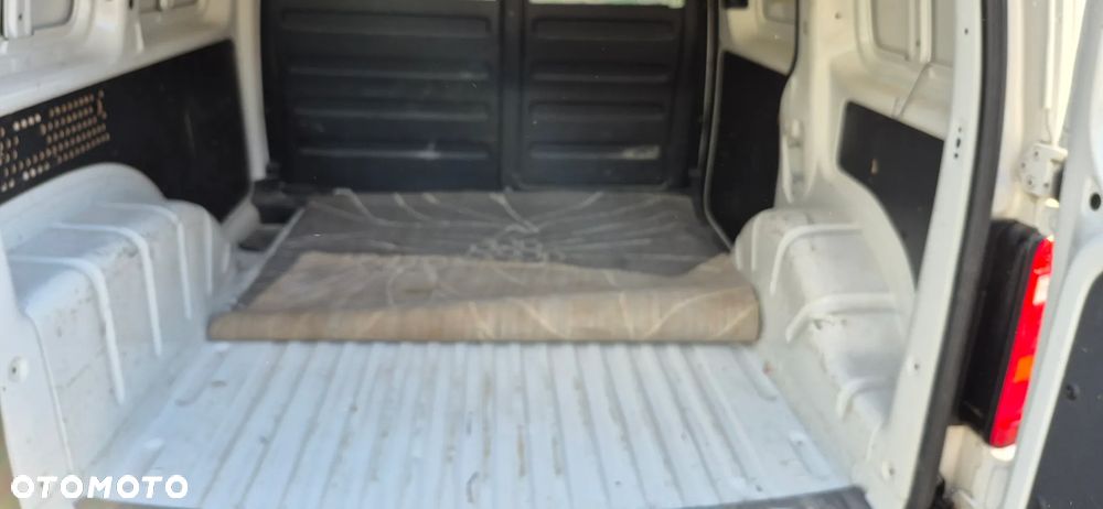 Volkswagen CADDY - 9