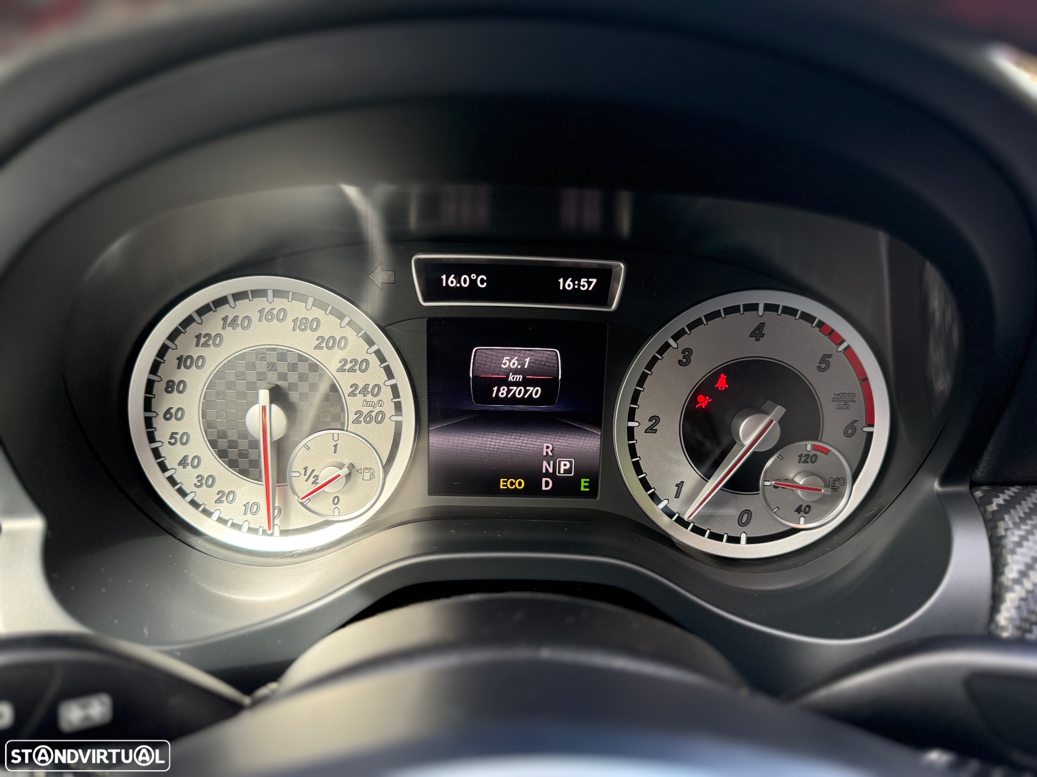 Mercedes-Benz A 200 d 7G-DCT AMG Line - 14