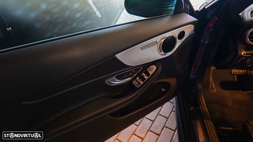 Mercedes-Benz C 200 Cabrio 9G-Tronic AMG Line - 11