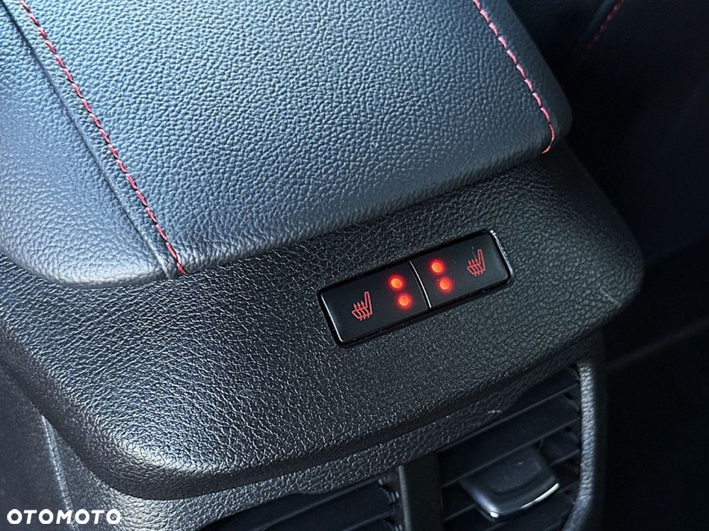 Ford Mondeo - 34
