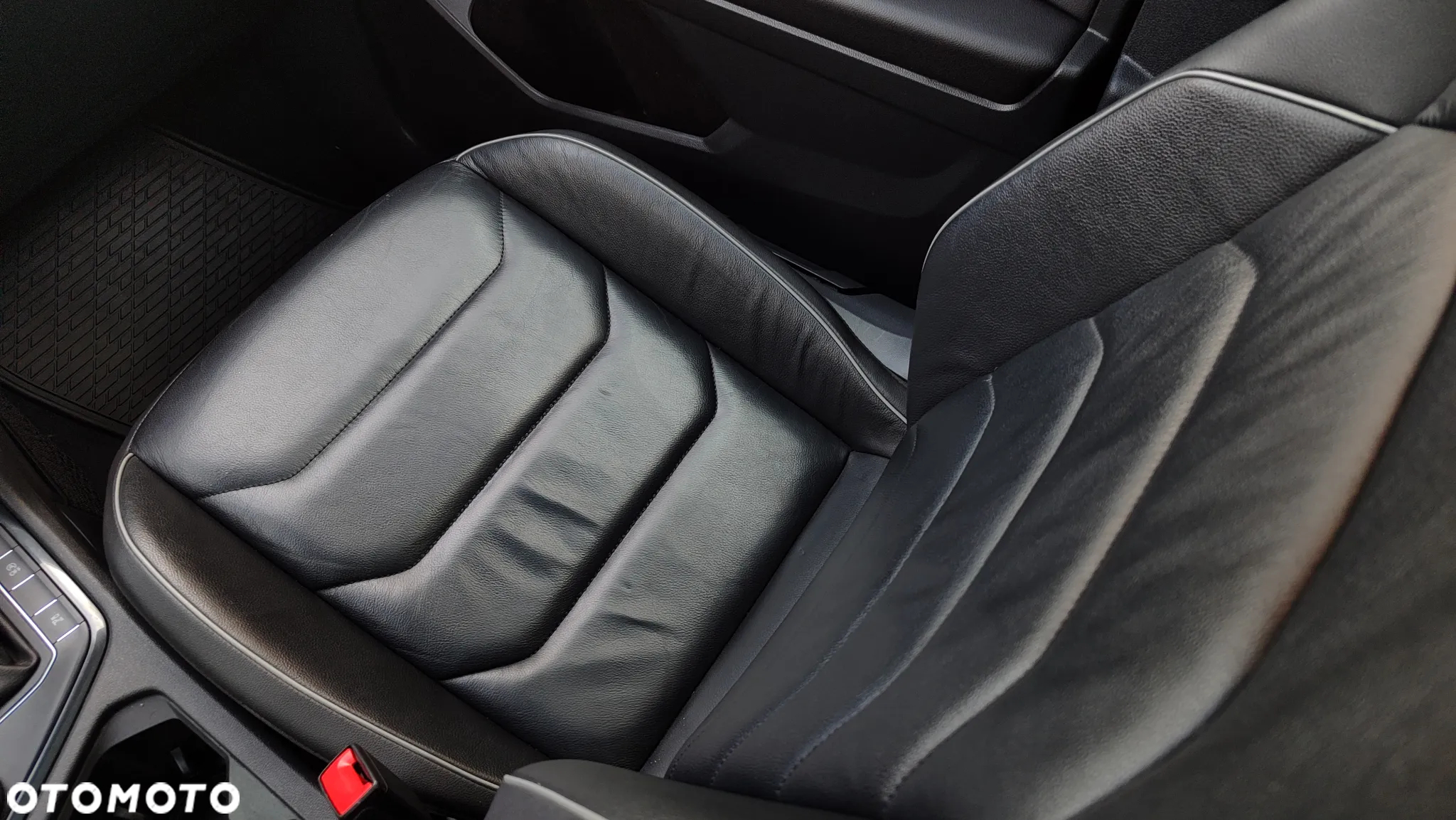Volkswagen Tiguan 2.0 TSI 4Mot Elegance DSG - 26