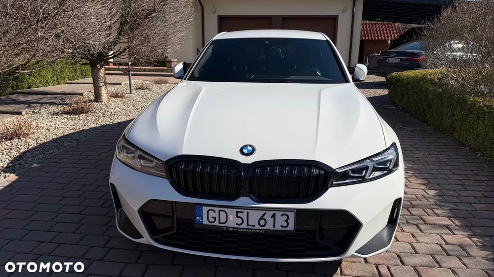 BMW Seria 3 320i xDrive M Sport - 2