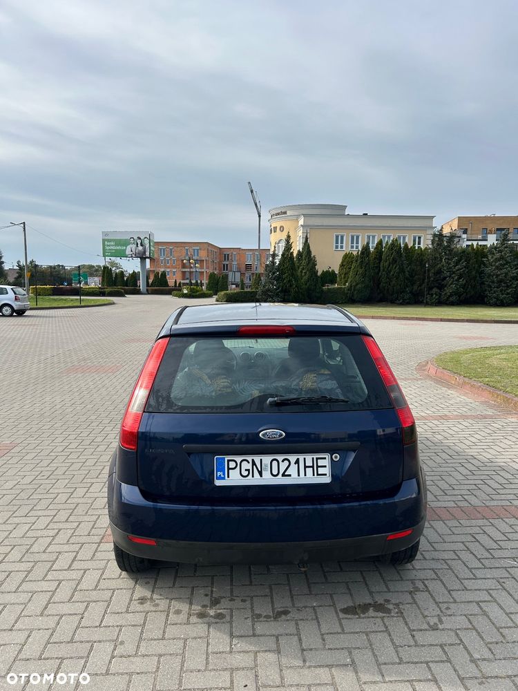 Ford Fiesta 1.3 - 4