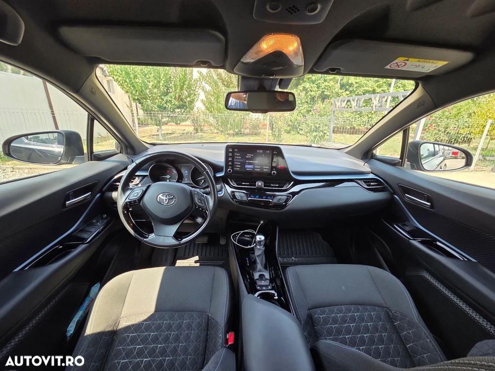 Toyota C-HR 1.8 HSD 4x2 CVT C-ult - 10