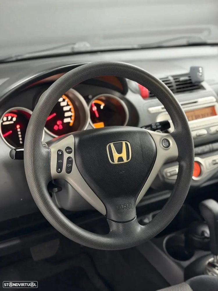 Honda Jazz 1.4 ES CVT - 14