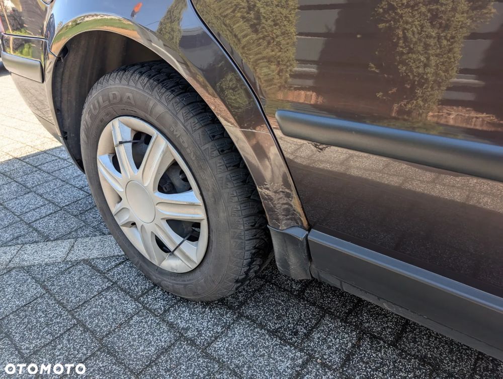 Volkswagen Passat 1.9 TDI - 21