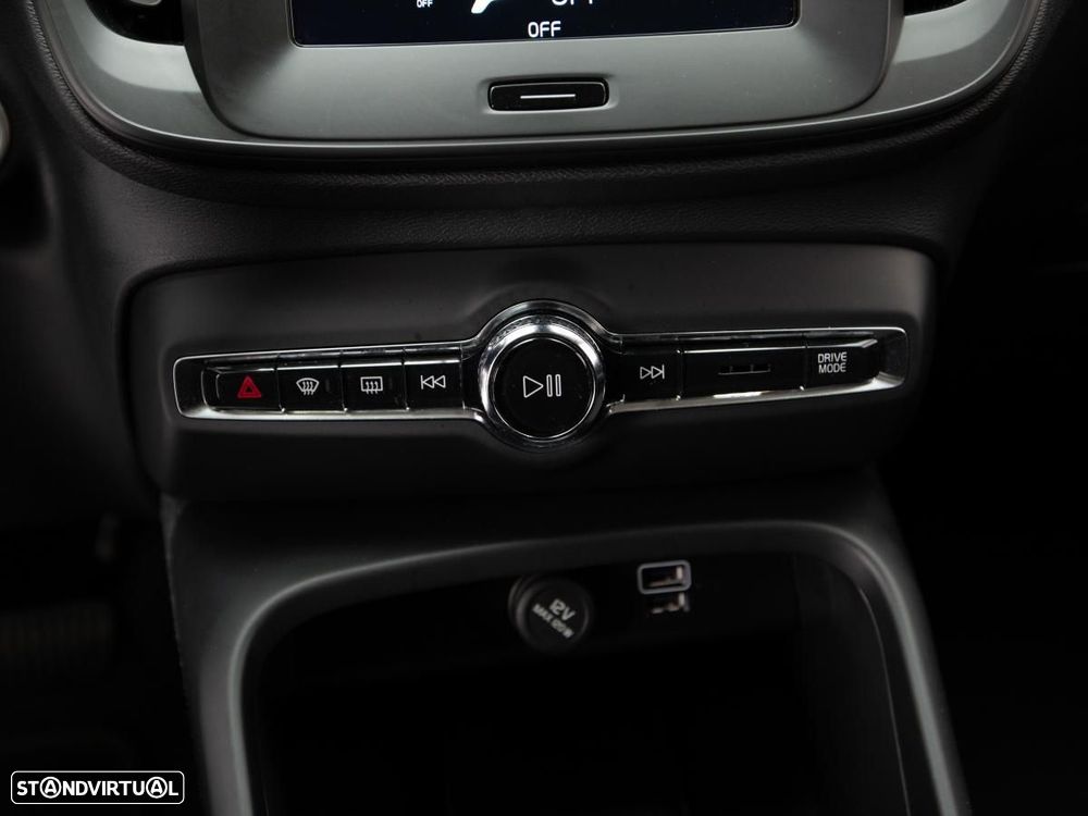 Volvo XC 40 1.5 T4 PHEV Essential - 15