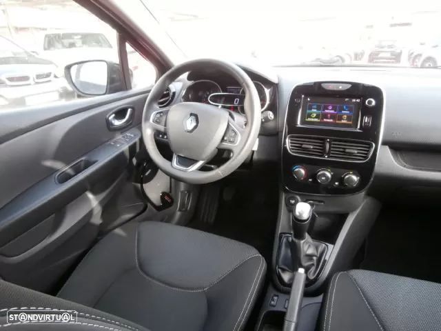 Renault Clio Sport Tourer 0.9 TCE Confort - 11