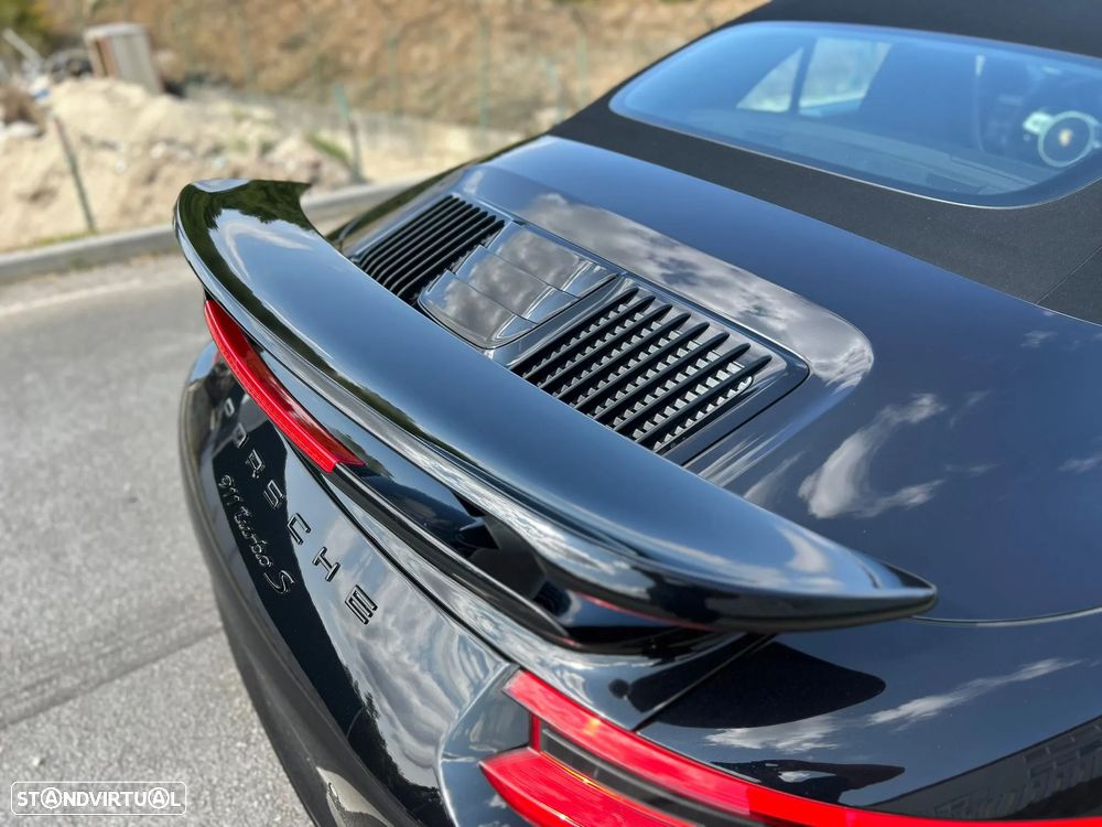 Porsche 911 (991) Turbo S Cabriolet - 10