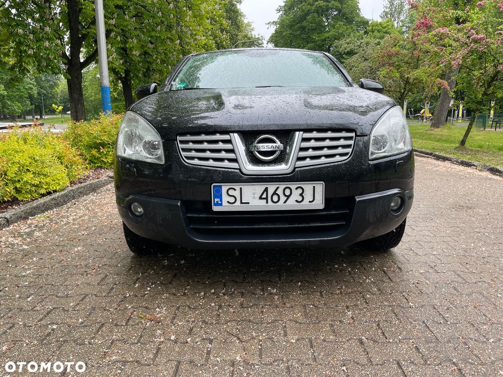 Nissan Qashqai - 1