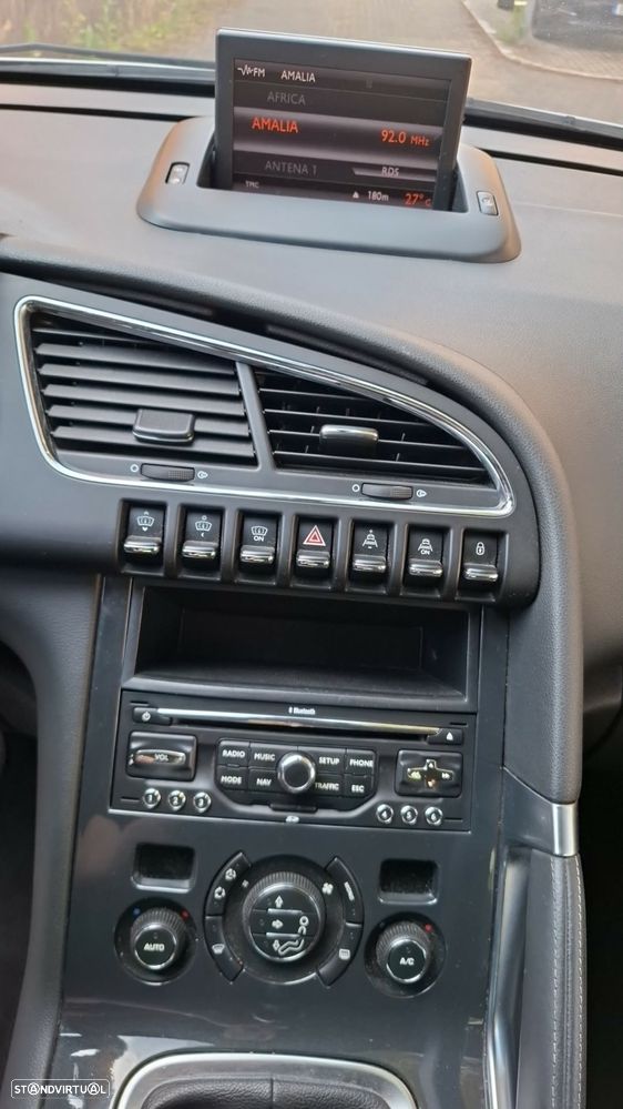 Peugeot 3008 155 THP Active - 19