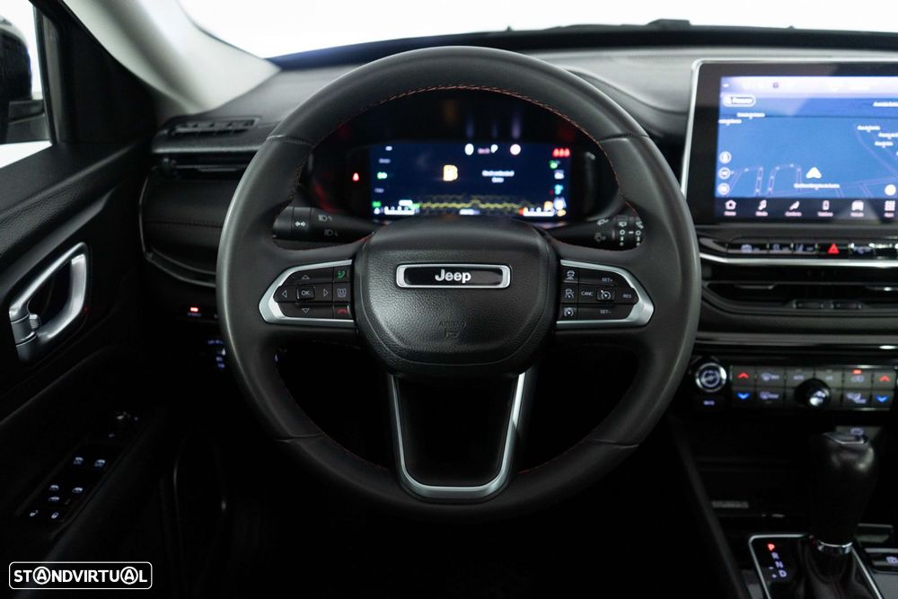 Jeep Compass 1.3 TG Trailhawk - 30