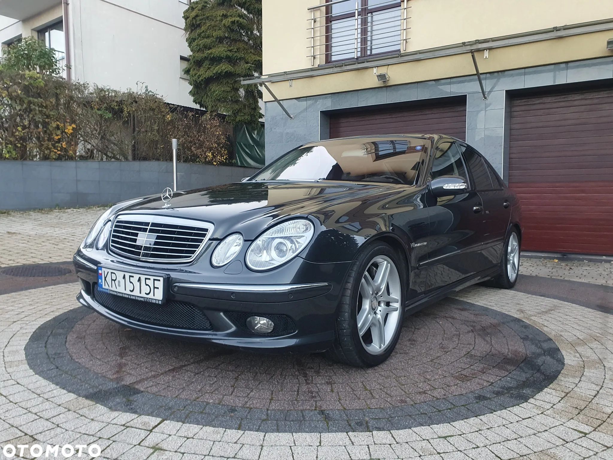 Mercedes-Benz Klasa E 55 AMG - 1