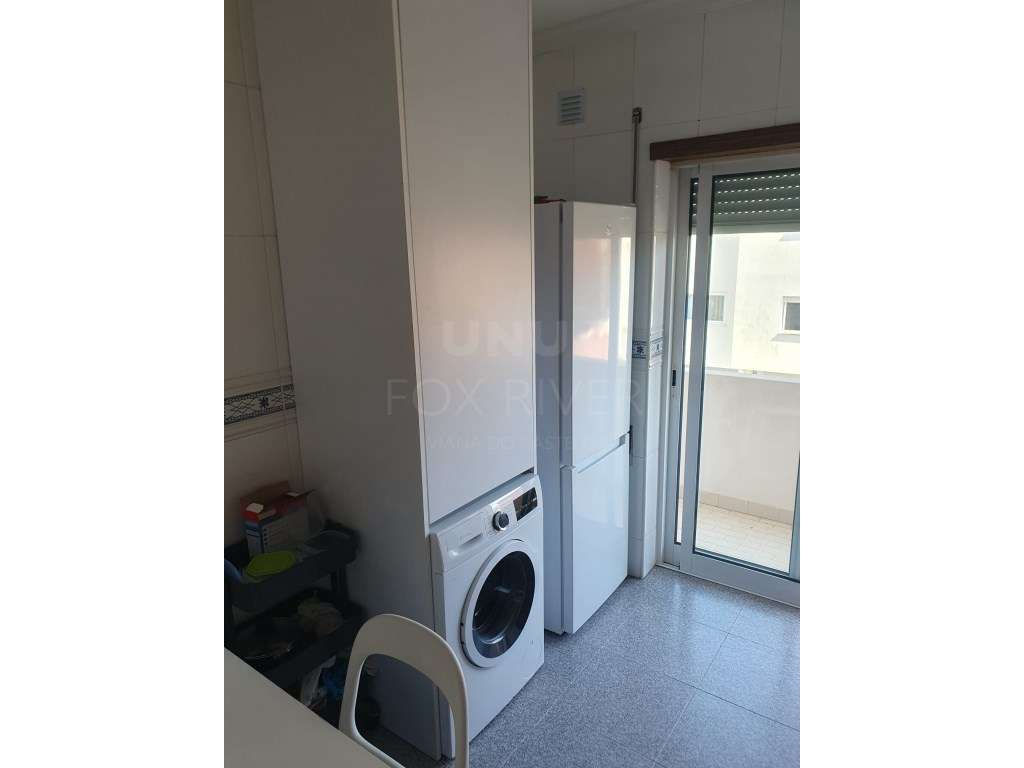 Apartamento T2 + 1 em Monserrate para Arrendamento - Grande imagem: 3/9