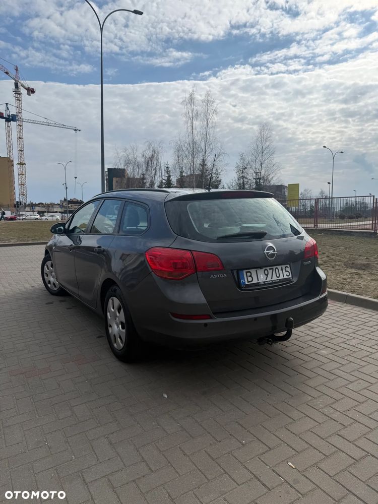 Opel Astra 1.7 CDTI DPF Edition - 3