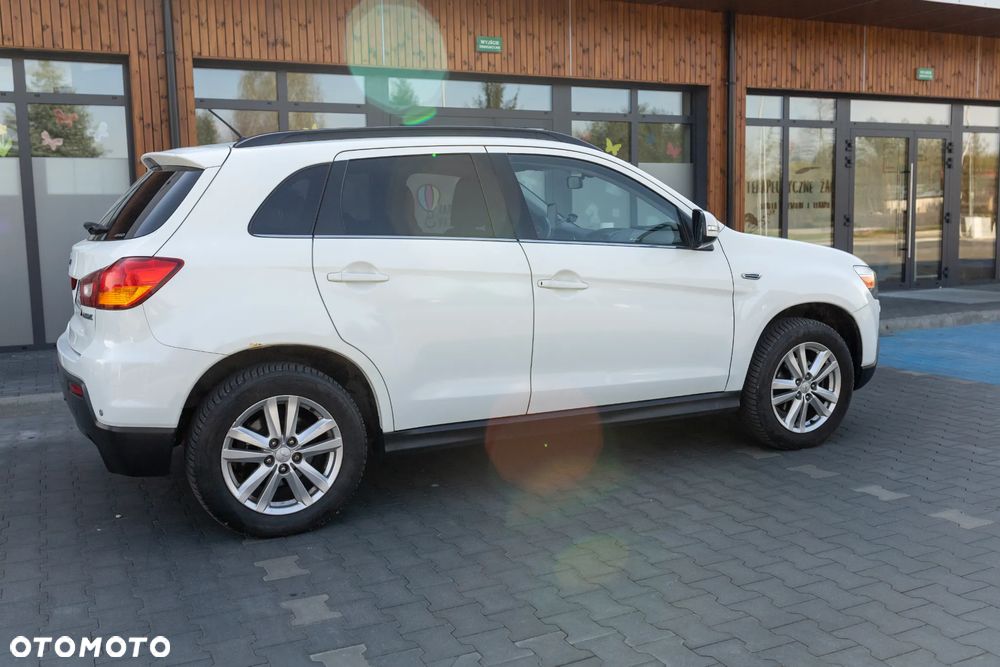 Mitsubishi ASX 1.8 DID Instyle 4WD AS&G - 3