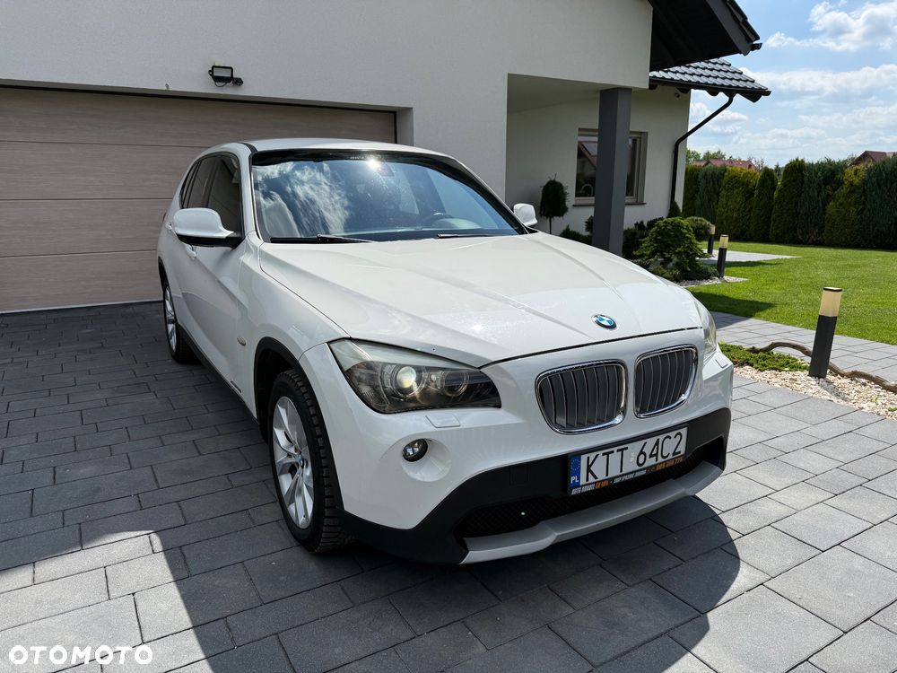 BMW iX1 - 9