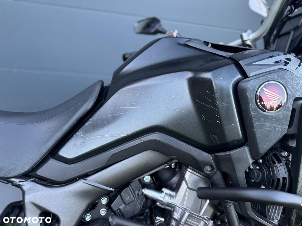 Honda CRF - 9