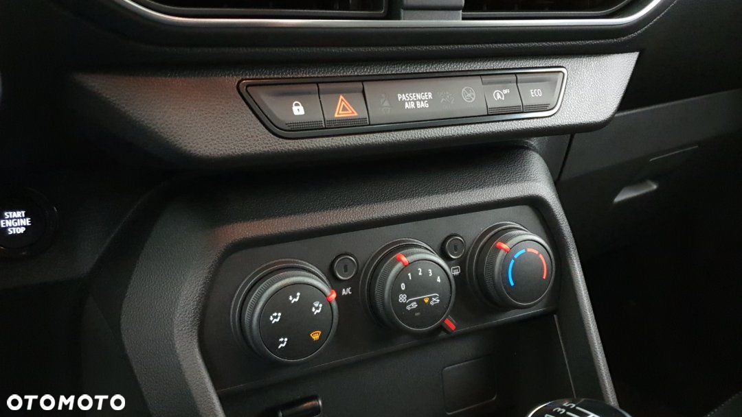 Dacia Sandero - 10