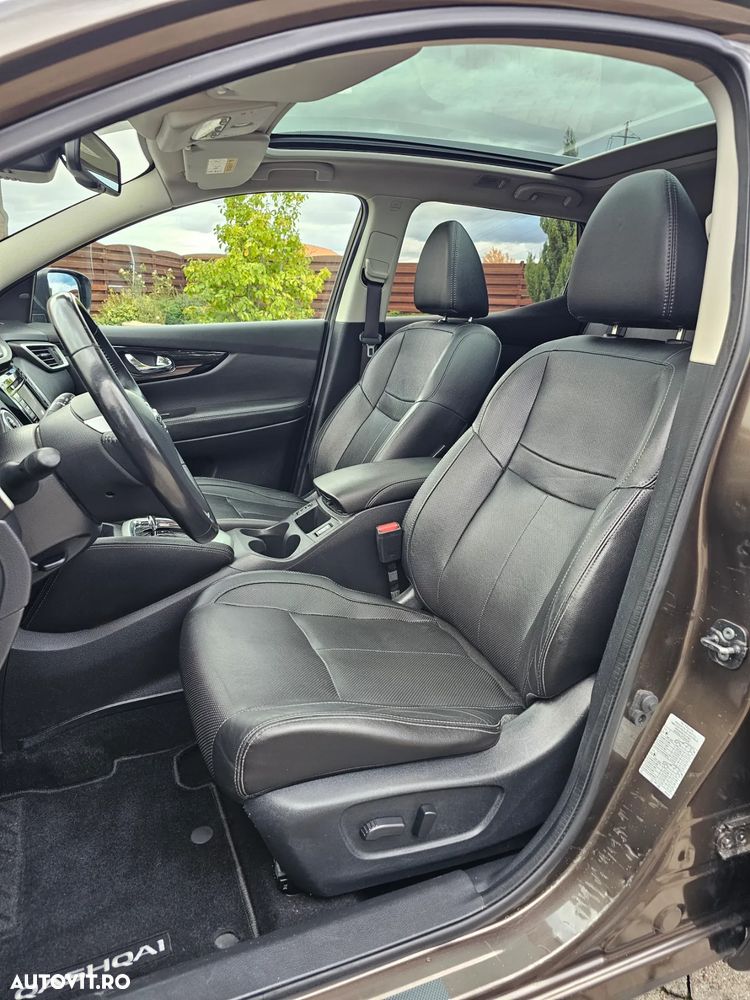 Nissan Qashqai 1.6 DCI Start/Stop X-TRONIC Tekna - 10