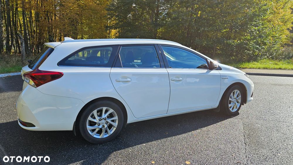 Toyota Auris - 6