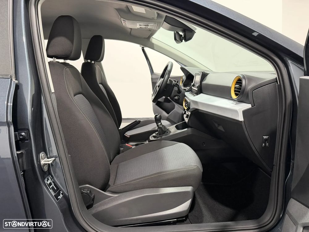 SEAT Ibiza 1.0 Reference - 33