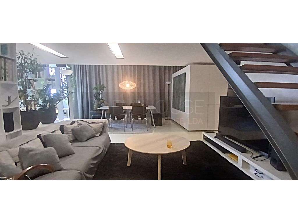 Loft com Mezanino em Marvila 185,48 m² - Grande imagem: 5/29