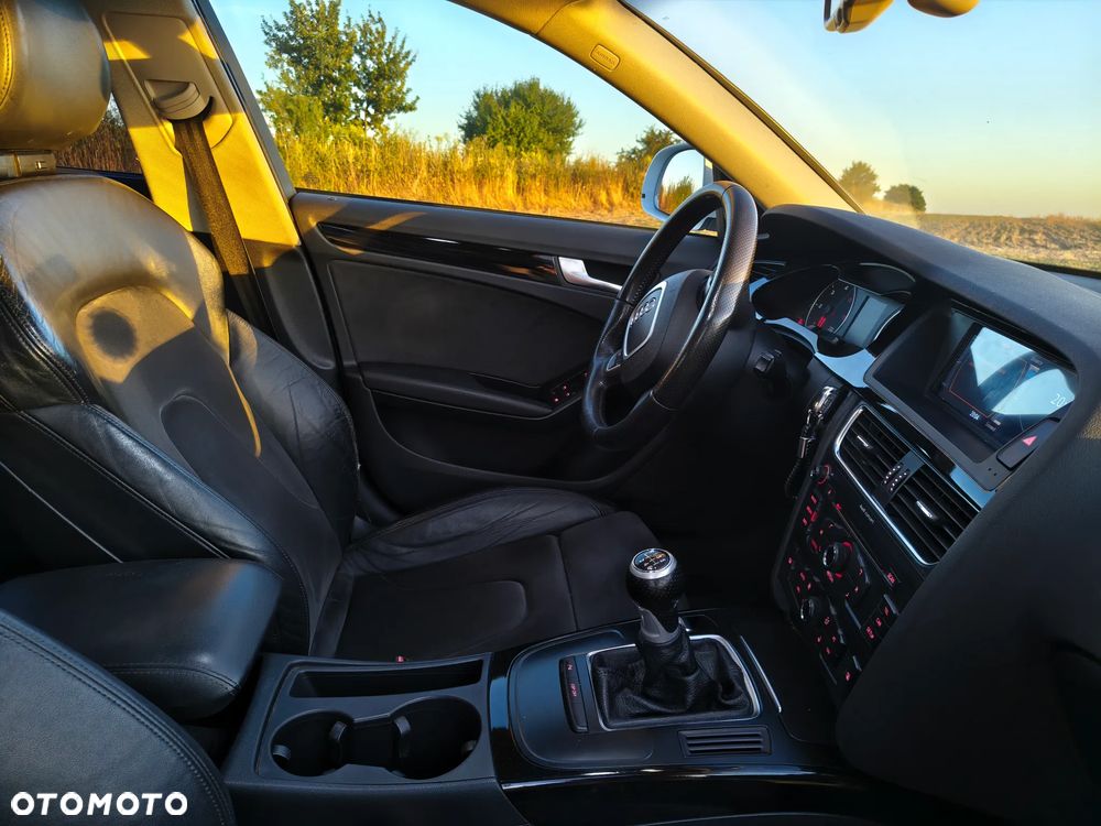 Audi A4 Avant 2.0 TDI DPF - 20