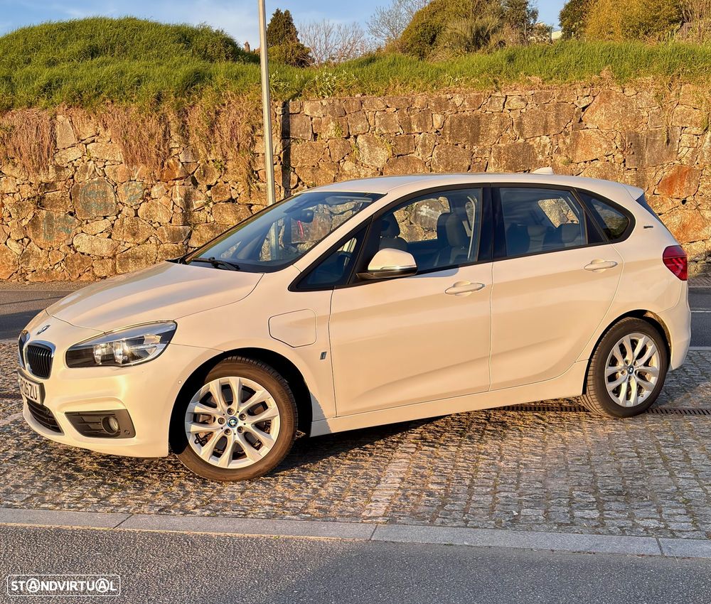 BMW 225xe Active Tourer iPerformance Advantage - 3