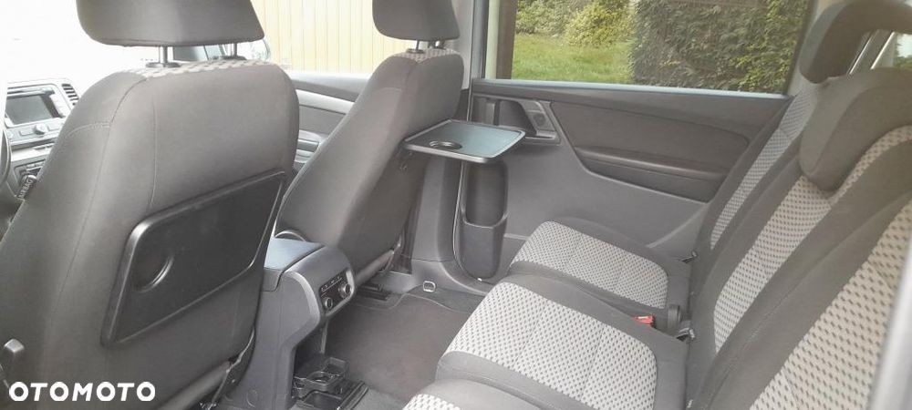 Volkswagen Sharan 2.0 TDI BlueMotion Technology Trendline - 12