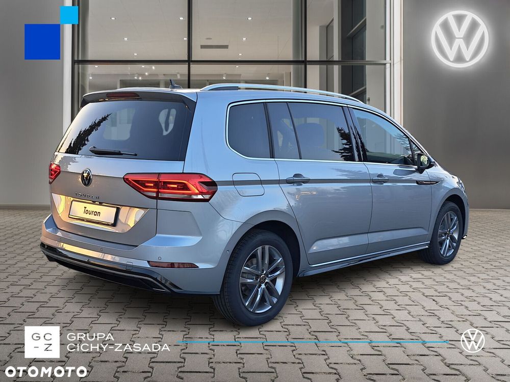 Volkswagen Touran - 5