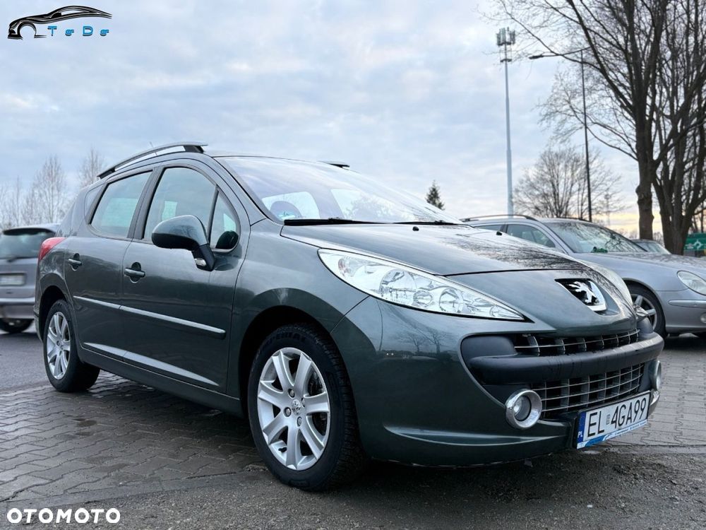 Peugeot 207 1.6 VTi Premium - 11
