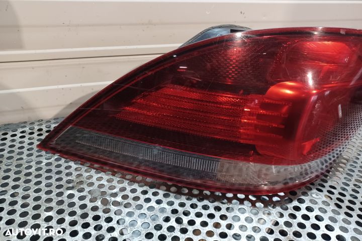 Lampa / Tripla stop stanga pe aripa 1K9945095E Volkswagen VW Golf 5 [ - 2