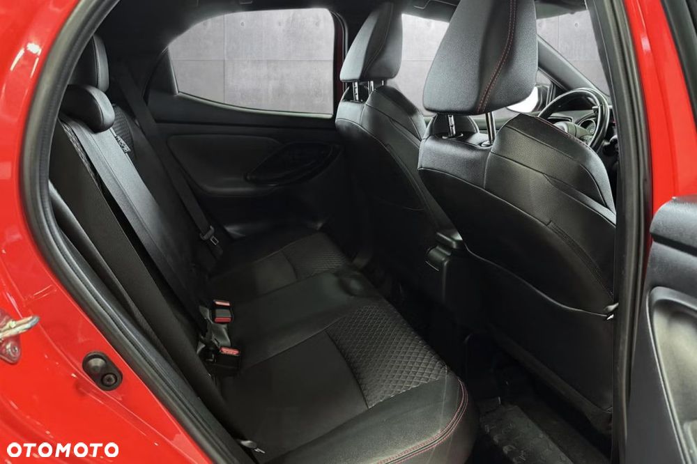 Toyota Yaris Hybrid 1.5 Premiere Edition - 15