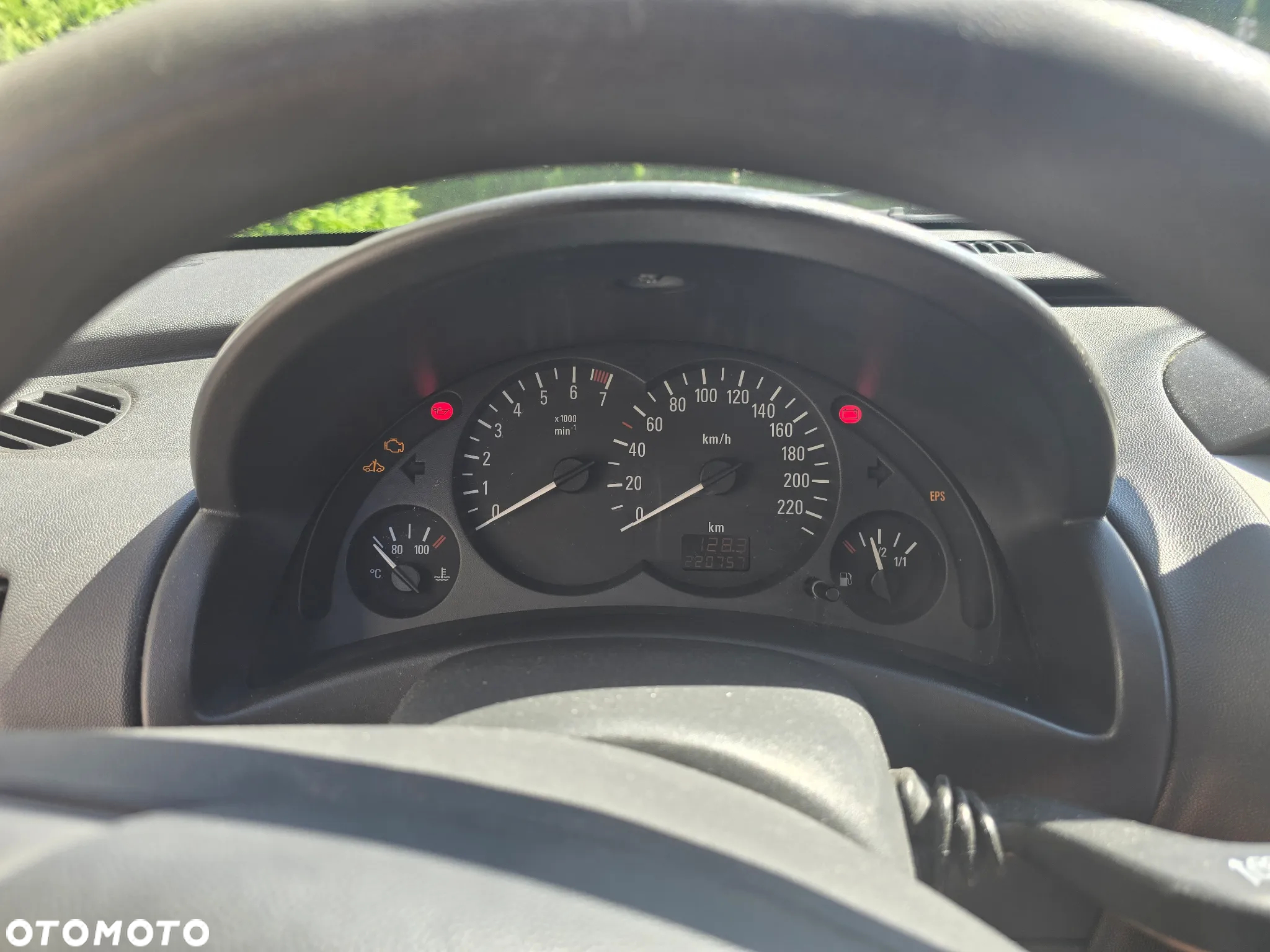 Opel Corsa 1.0 12V Base / Start - 11