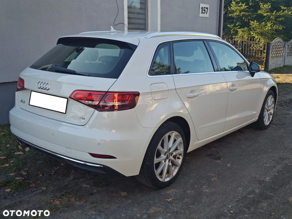 Audi A3 Sportback 2.0 TDI S tronic - 4