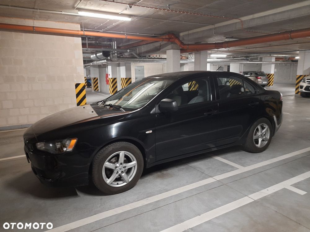 Mitsubishi Lancer 1.6 Inform - 4