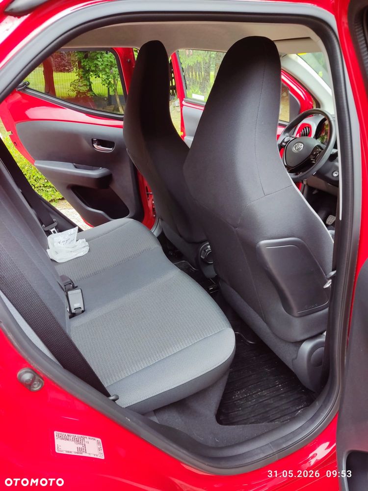 Toyota Aygo x-play - 10