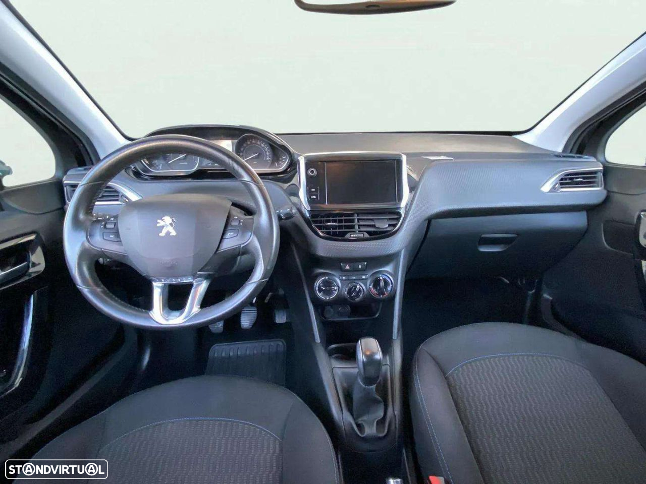 Peugeot 208 1.2 PureTech Style - 6