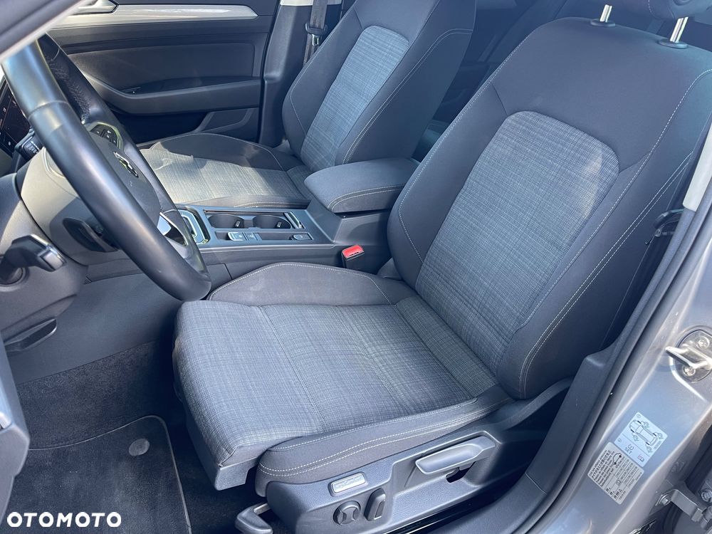 Volkswagen Passat 2.0 TSI Business DSG - 18