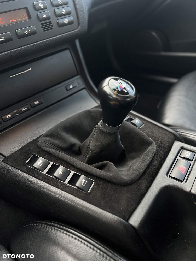 BMW Seria 3 320Ci - 25